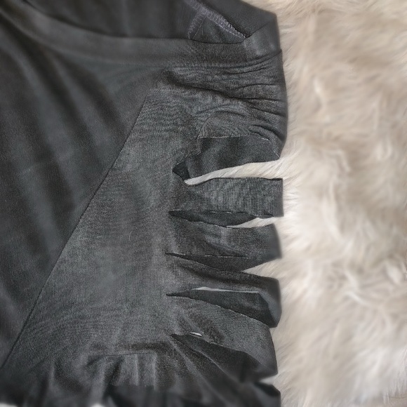 MTS charcoal top - Picture 3 of 3